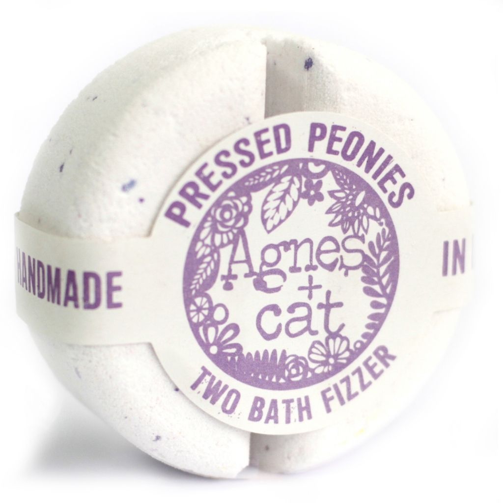 Set Regalo Candela Caffè e Noce + Frizzanti Peonie e Fiori di Ciliegio